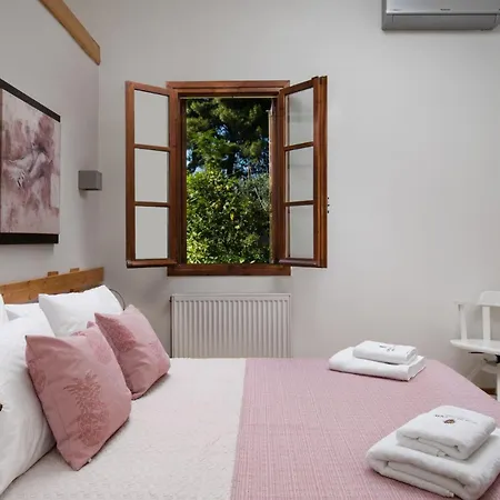 Luxury Crete Koukounari Private Pool Beautiful Scenery 5 Bdr Chania Villa